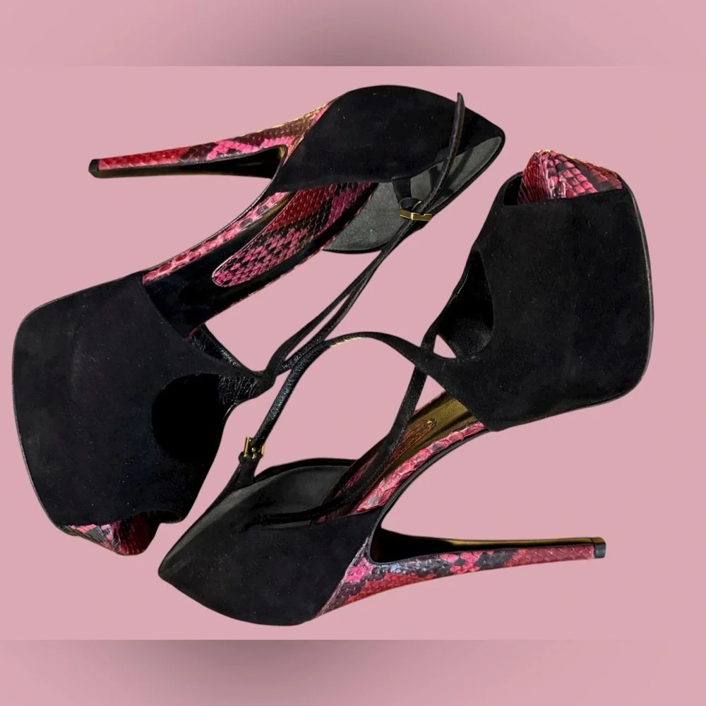 Gucci Black Suede and Pink Snakeskin peep toe heels EUC